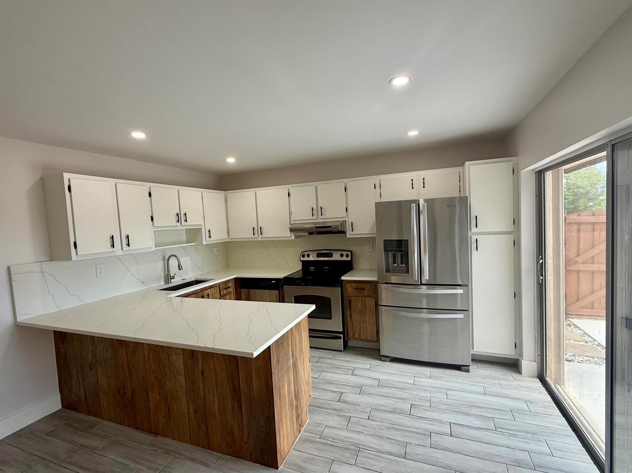 LOS MANGOS PATIO VILLAS A - Residential