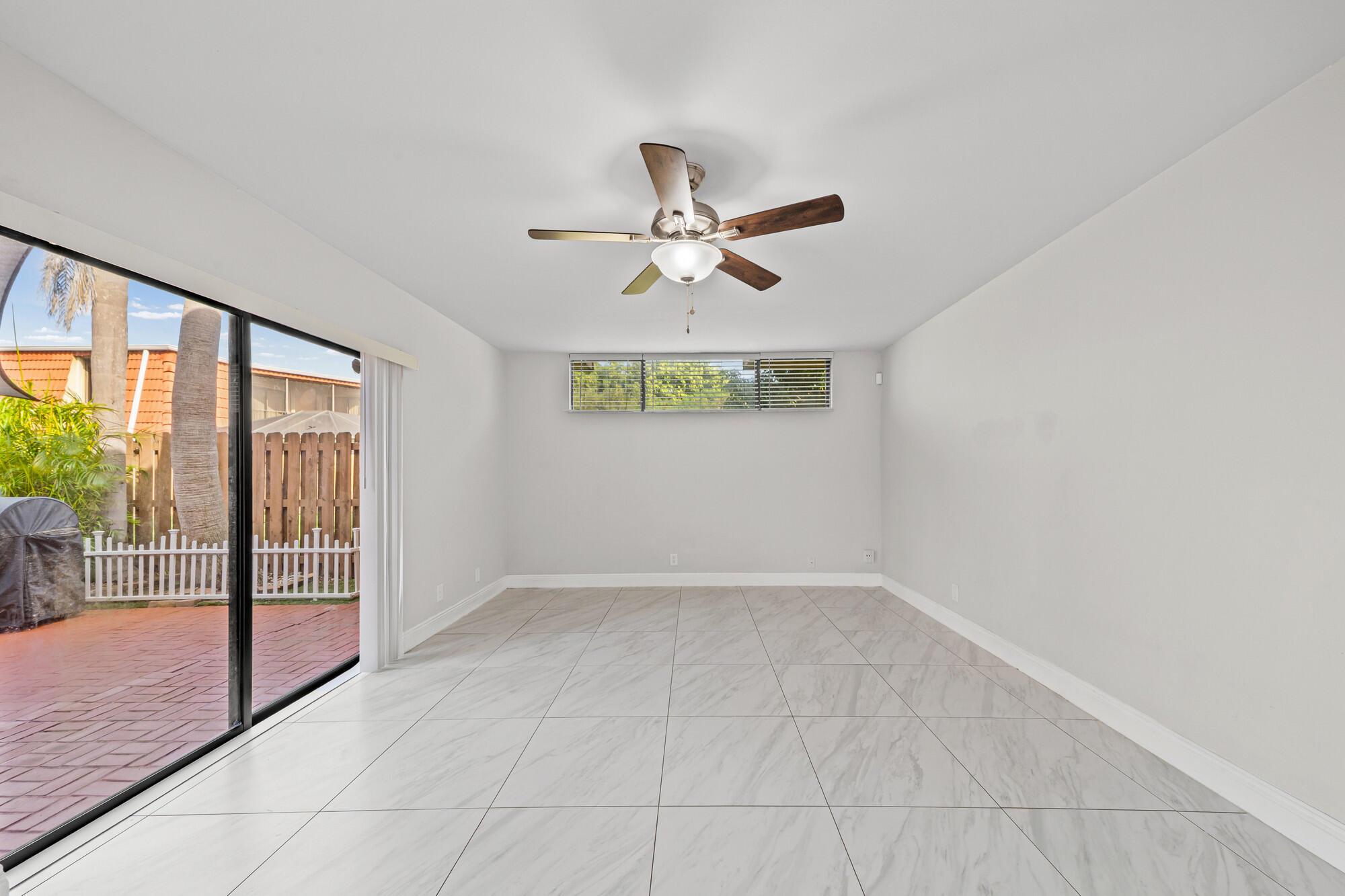 BOCA RIO NORTH - Residential