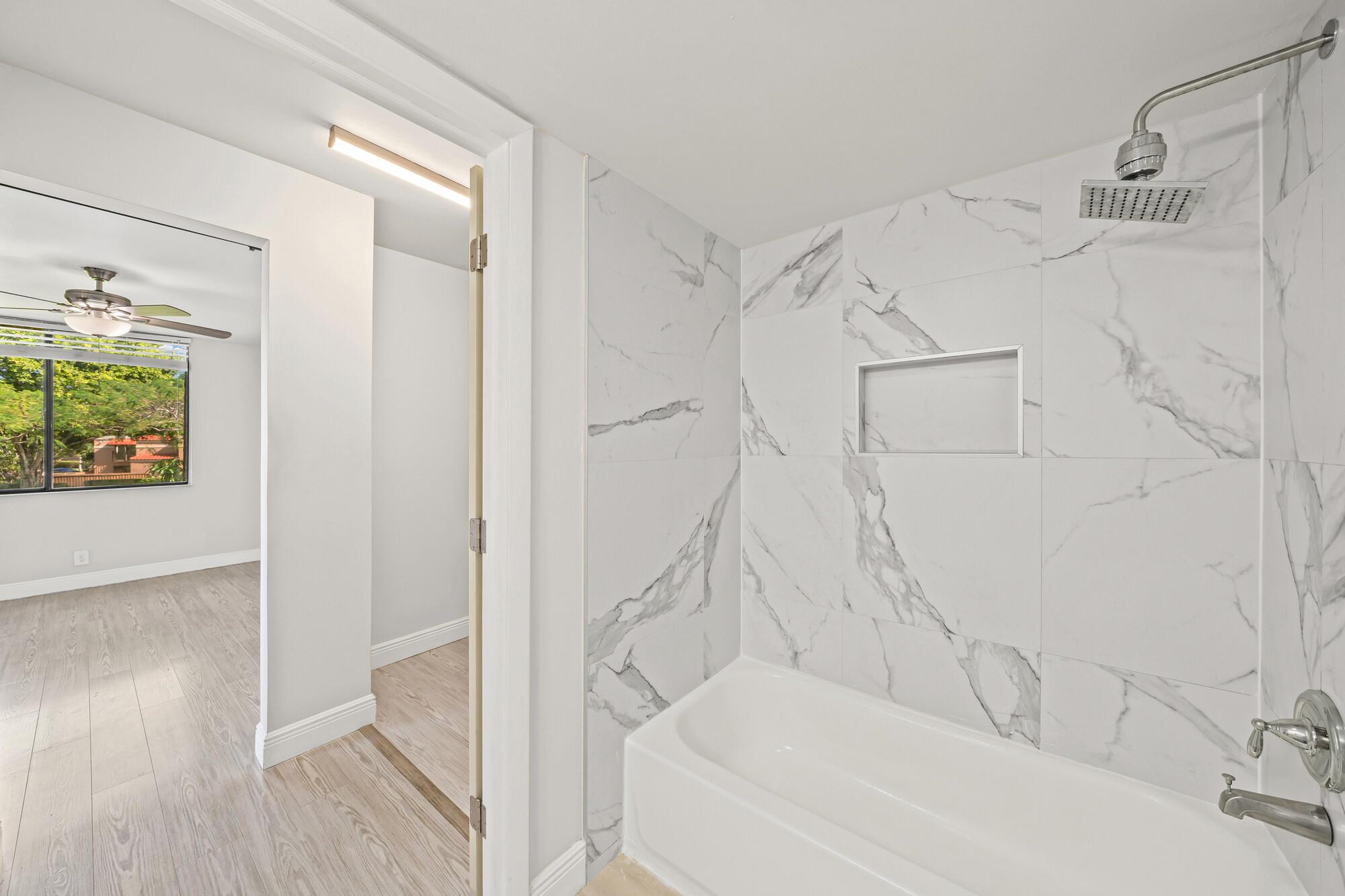 BOCA RIO NORTH - Residential