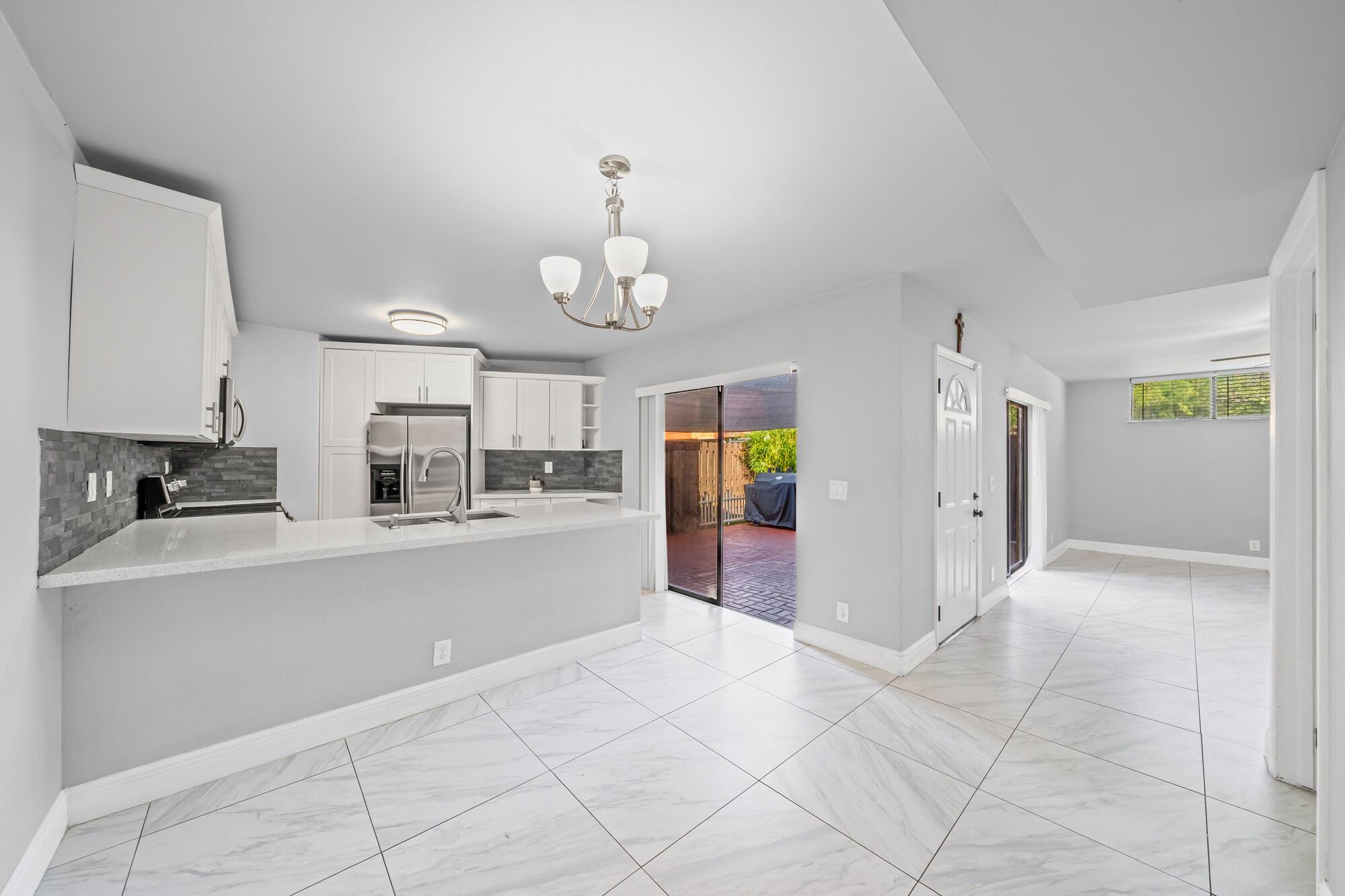 BOCA RIO NORTH - Residential