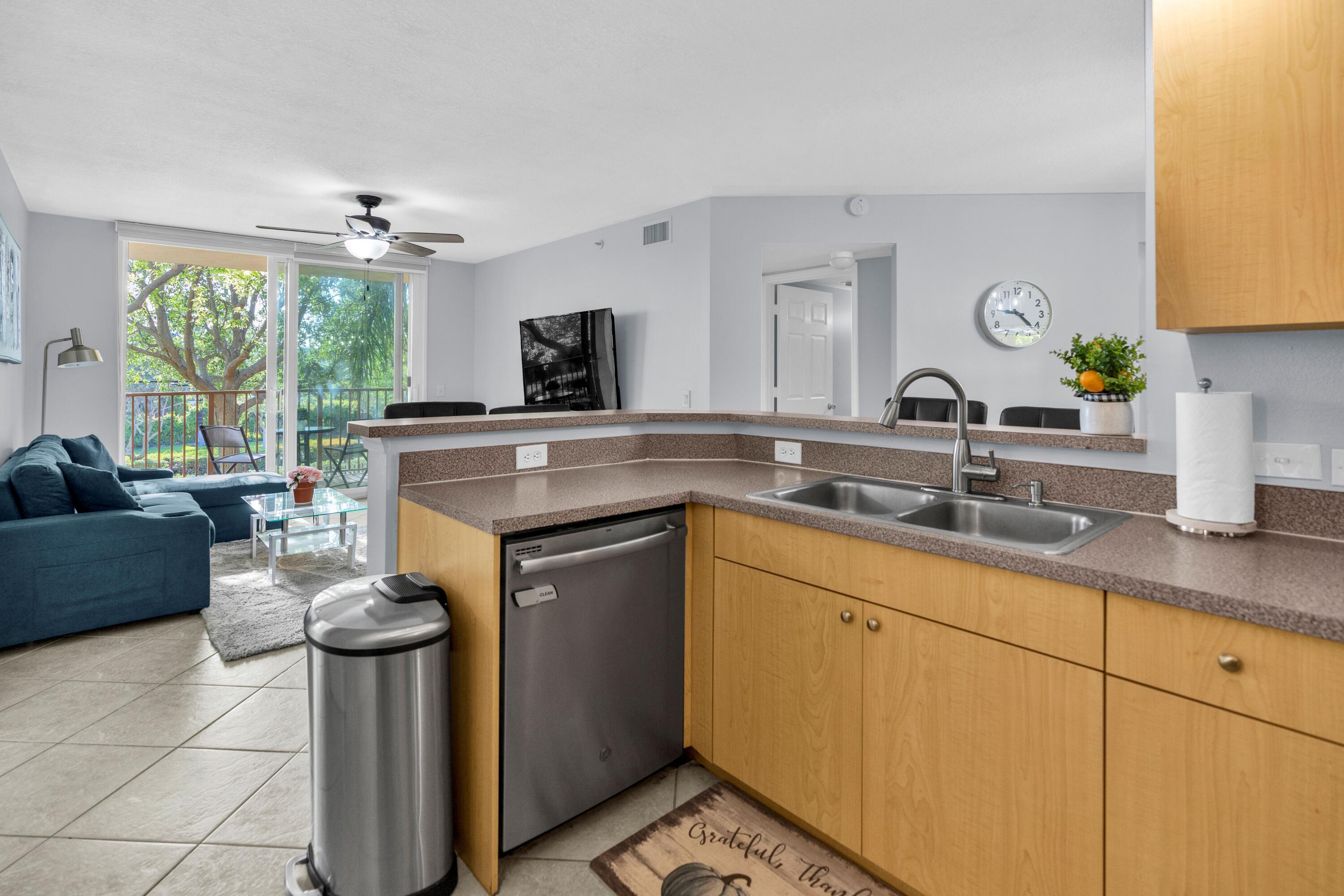 VILLA DEL SOL CONDO - Residential Lease