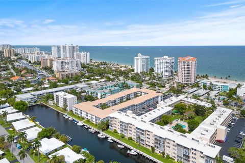 A home in Lauderdale By The Sea