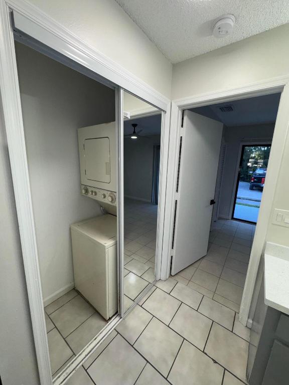 Lake Worth Beach - Residential Lease