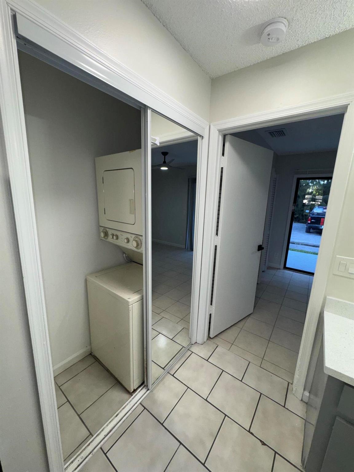 Lake Worth Beach - Residential Lease