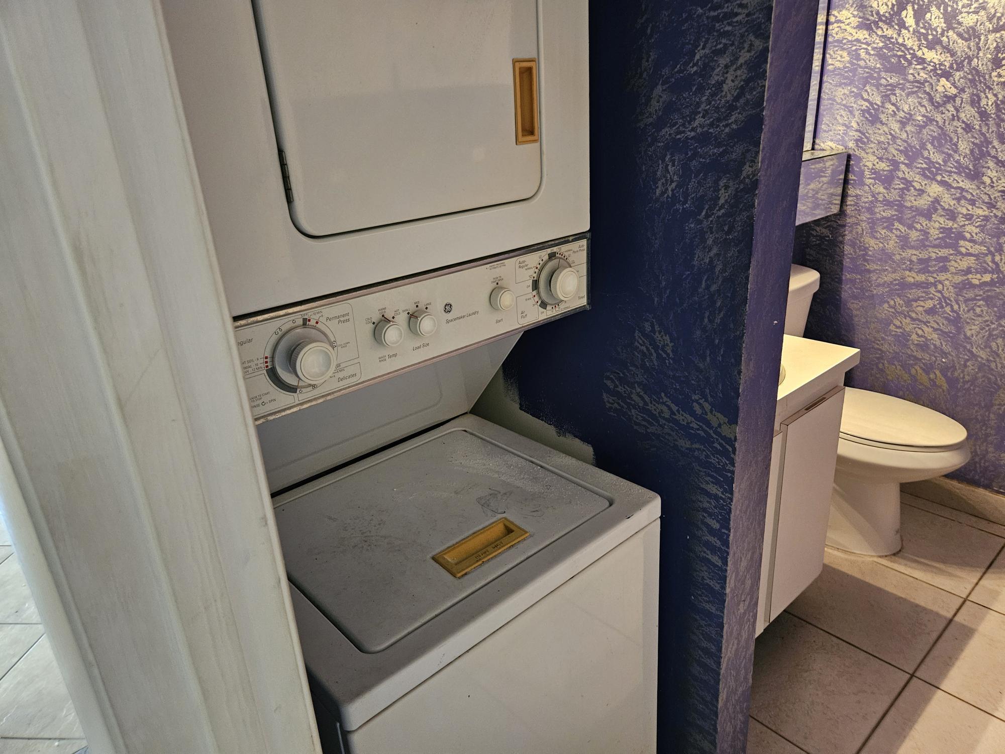 INVERWOOD CONDO - Residential