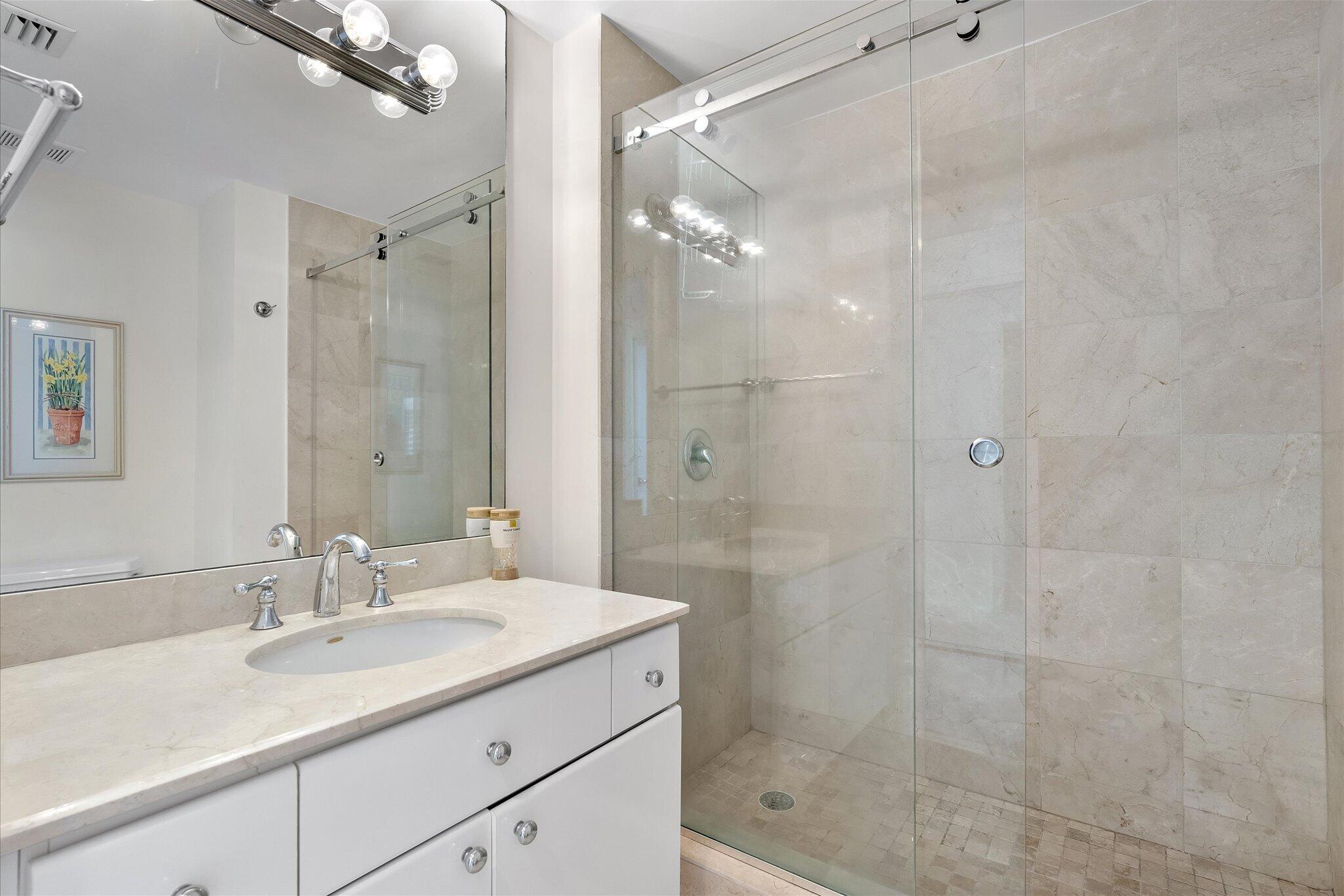 LHERMITAGE I CONDOMINIUM - Residential Lease