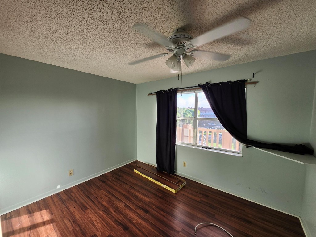 SUNRISE LAKES PHASE 3 - Residential