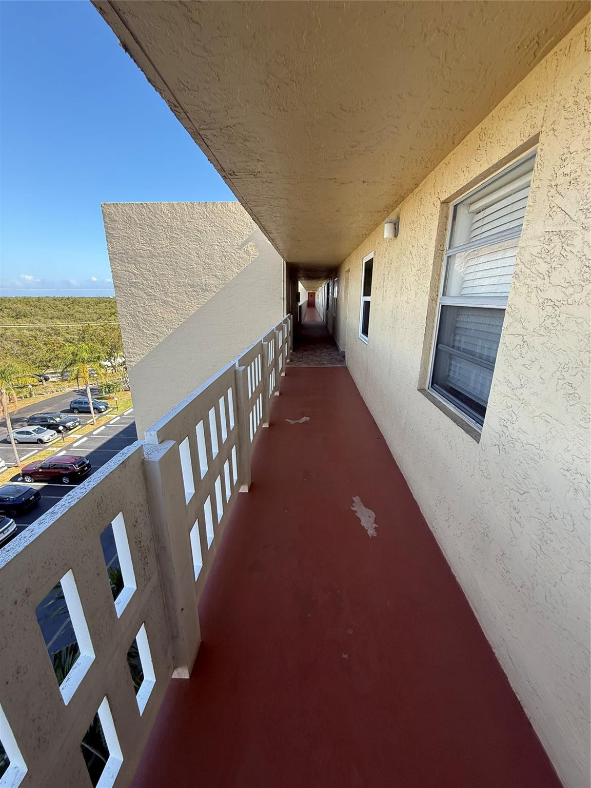 MEADOWBROOK LAKES VIEW - Residential