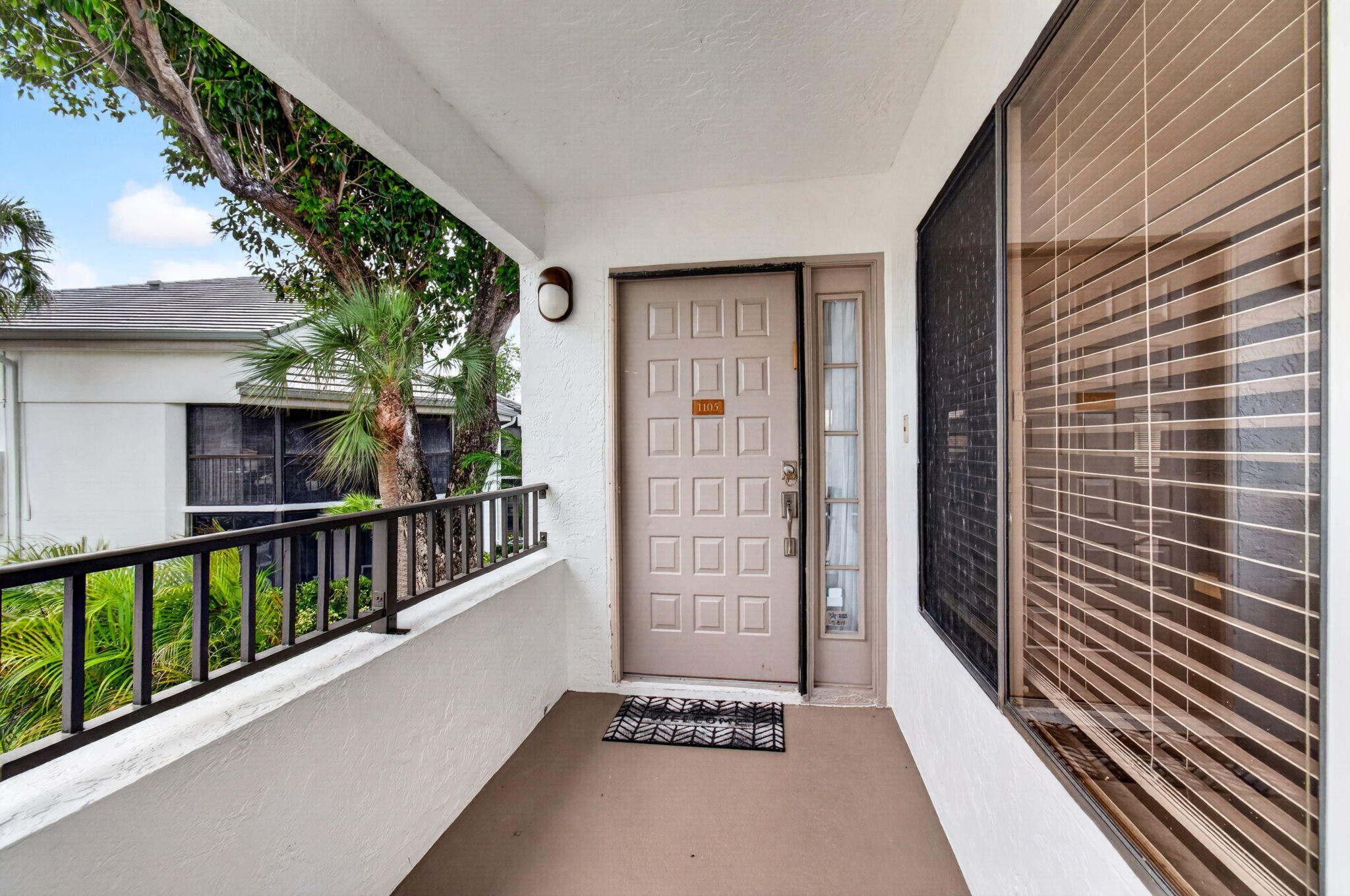 7485 Glendevon Lane 1105