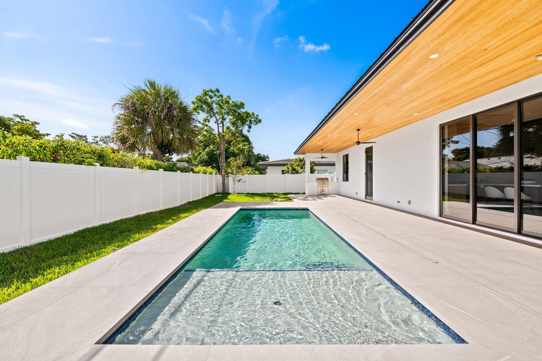 Coral Ridge Country Club - Residential