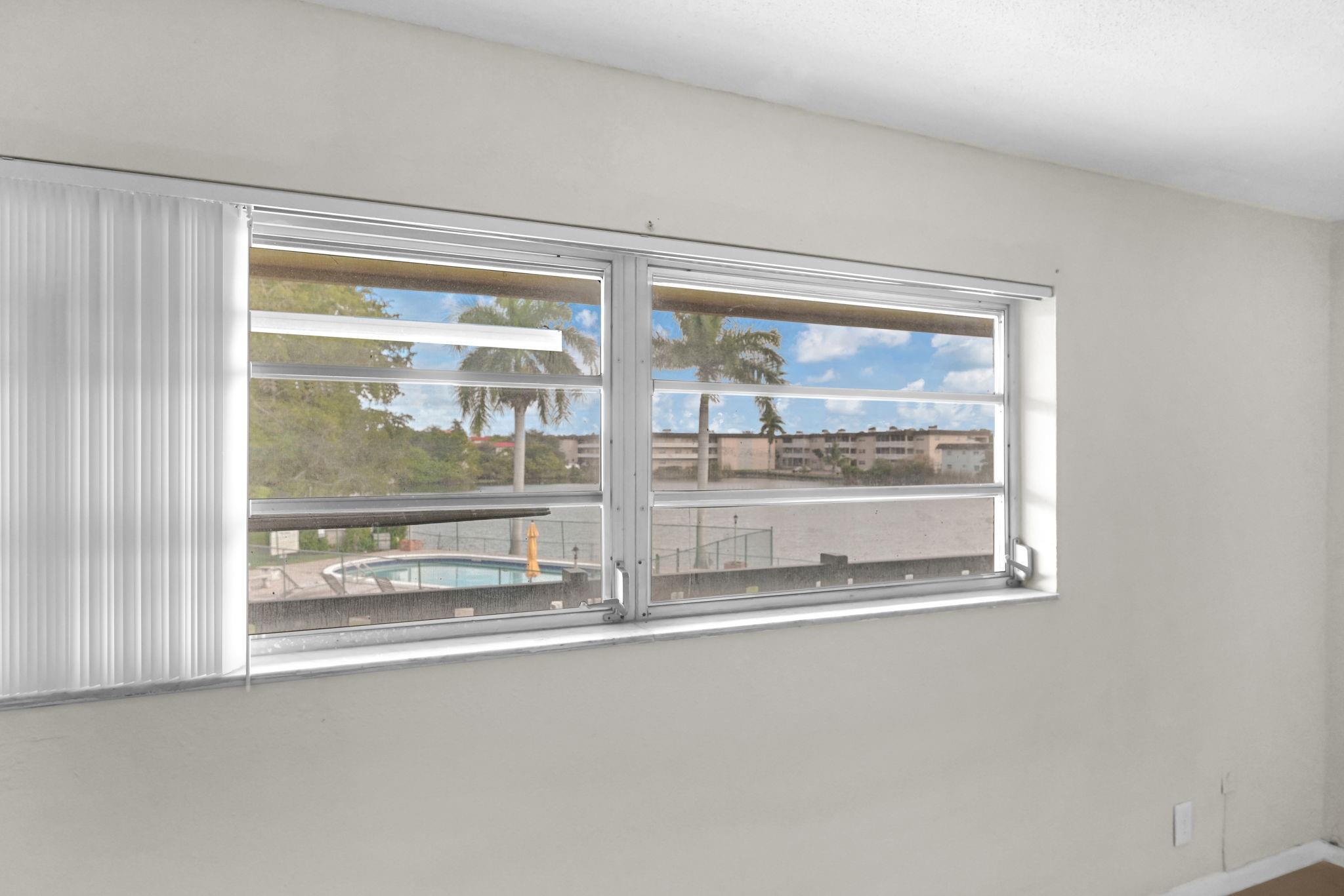 Lakeside Manor North Cond - Residential Lease