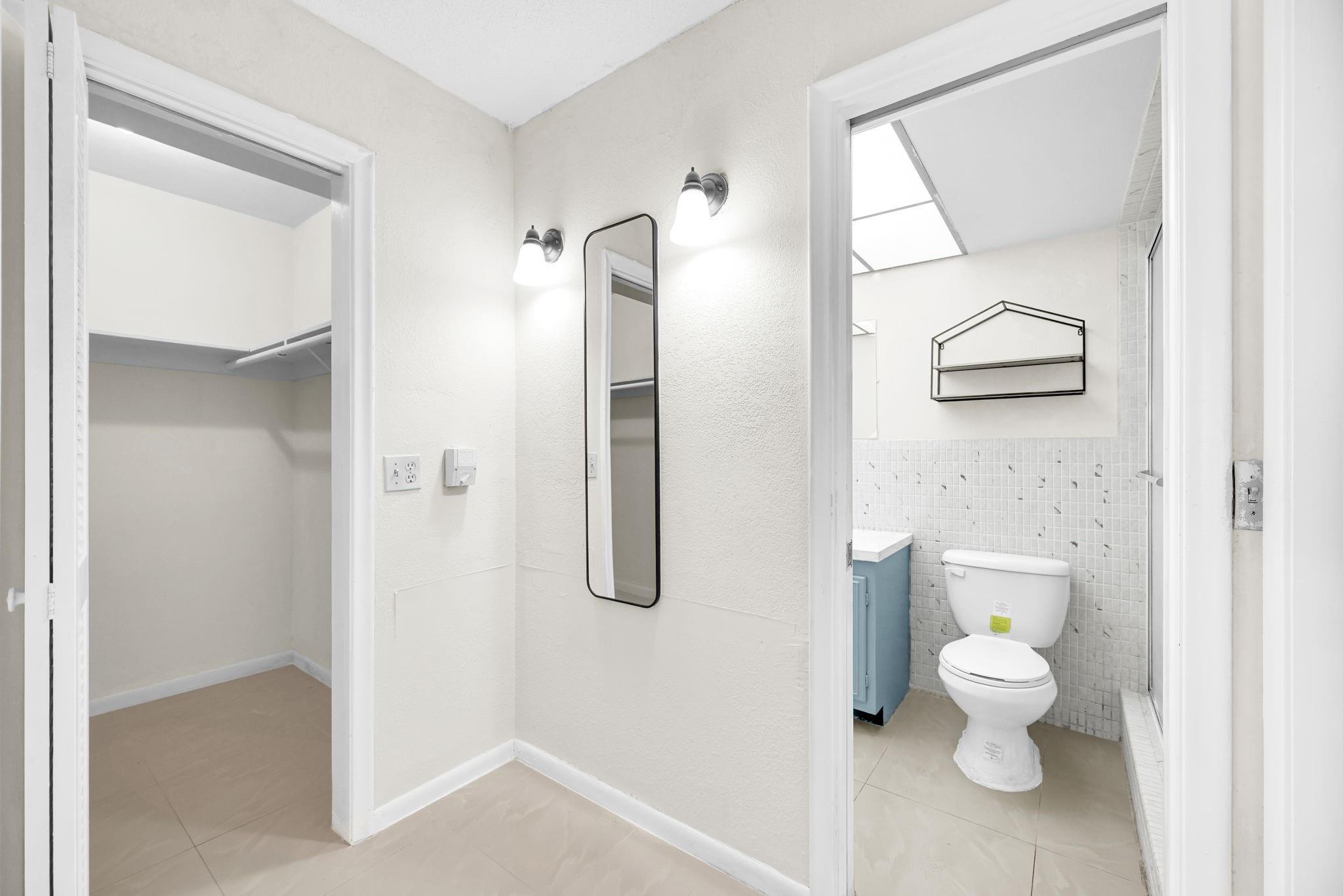 Lakeside Manor North Cond - Residential Lease