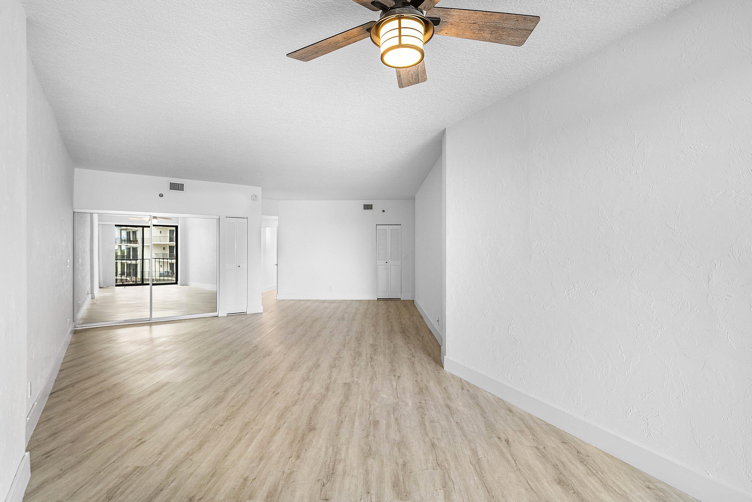 DELRAY HARBOR CLUB CONDO - Residential