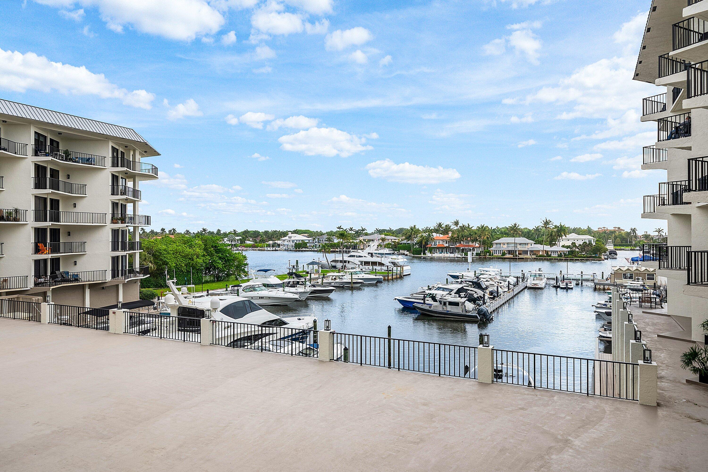 DELRAY HARBOR CLUB CONDO - Residential