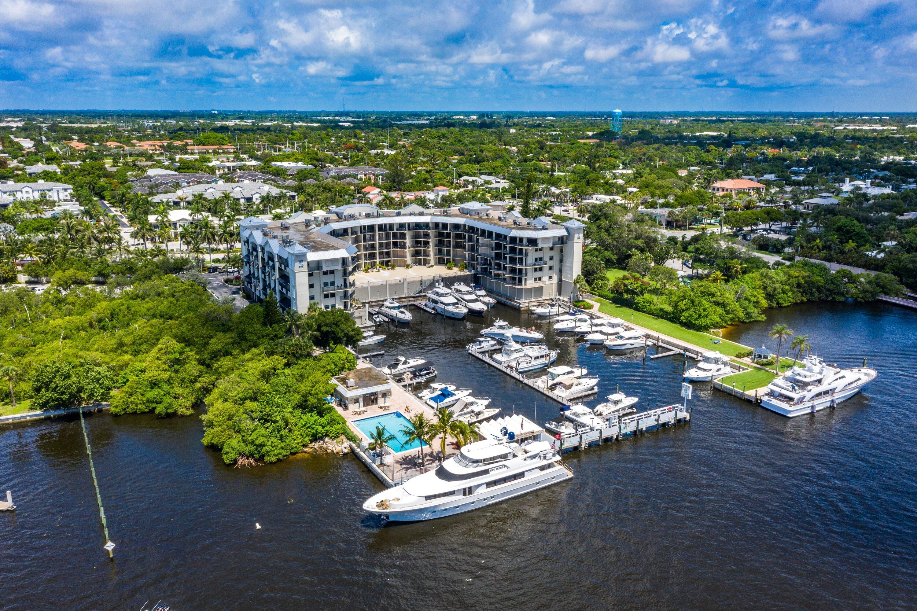 DELRAY HARBOR CLUB CONDO - Residential