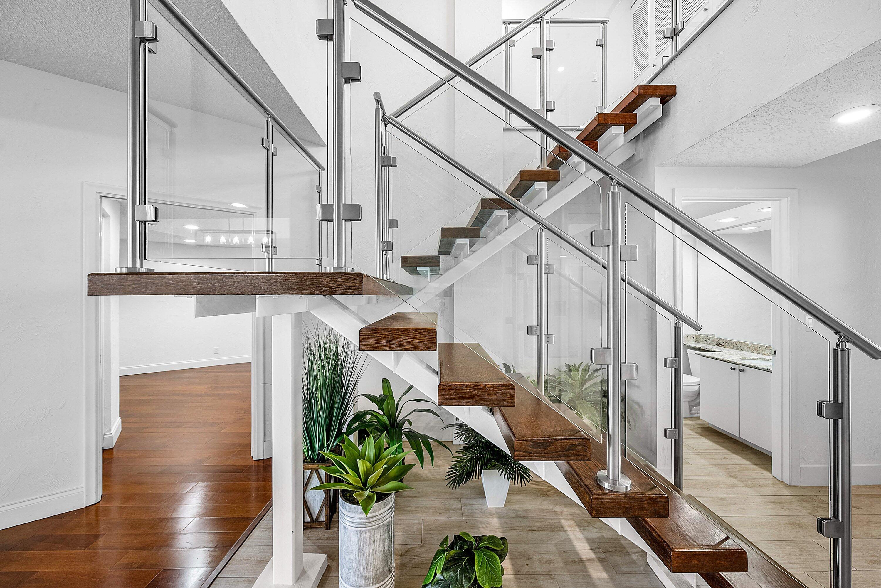 DELRAY HARBOR CLUB CONDO - Residential