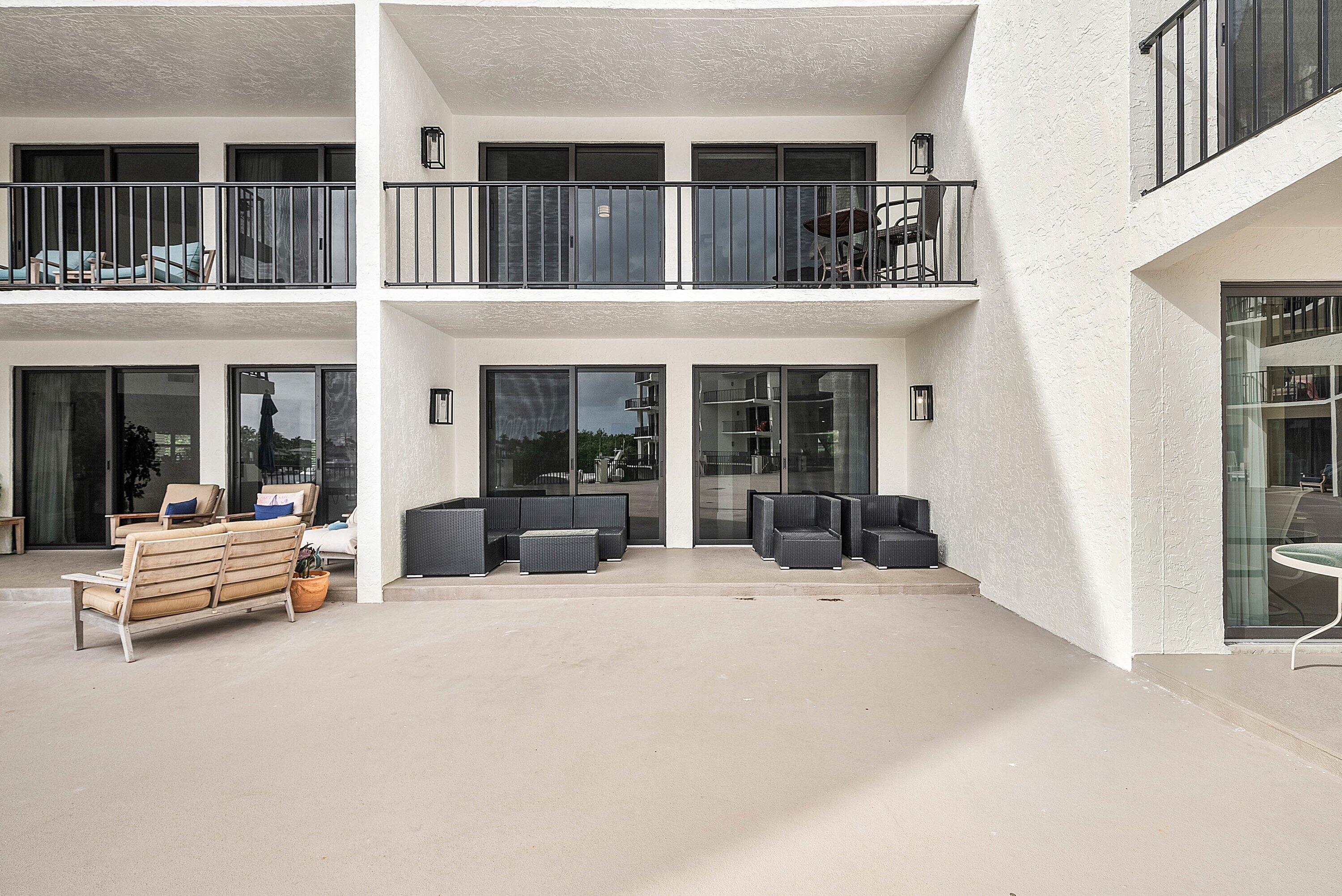 DELRAY HARBOR CLUB CONDO - Residential