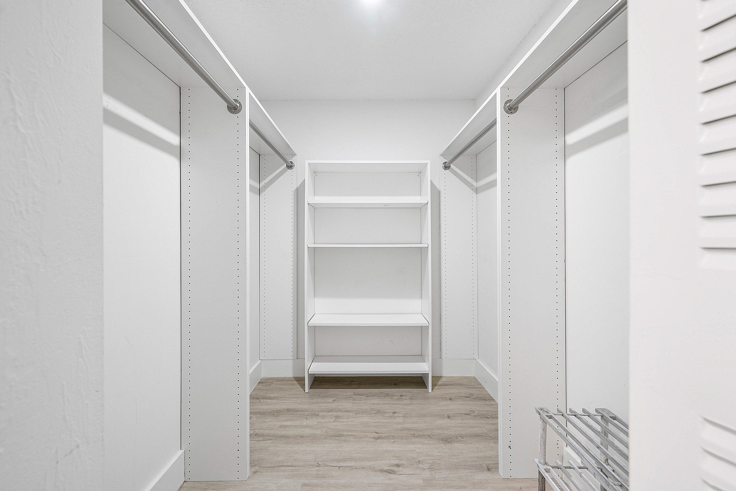 DELRAY HARBOR CLUB CONDO - Residential