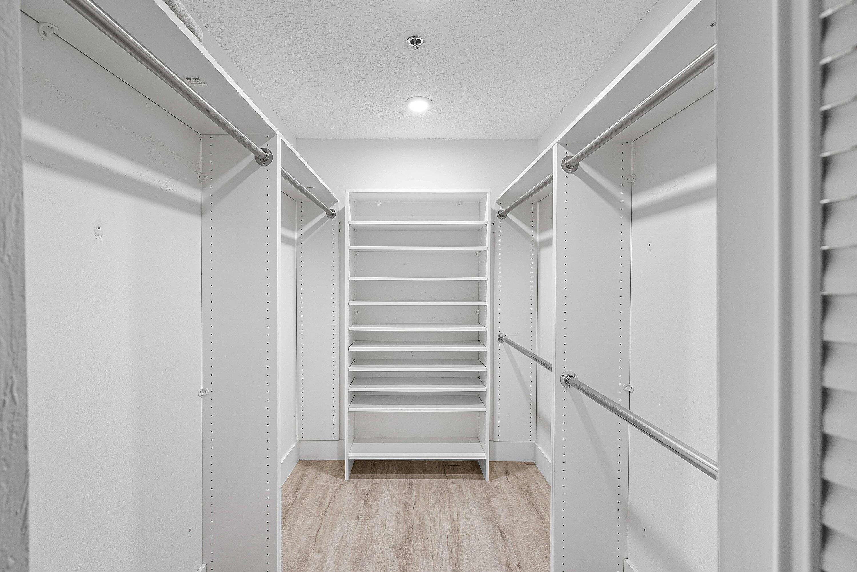 DELRAY HARBOR CLUB CONDO - Residential