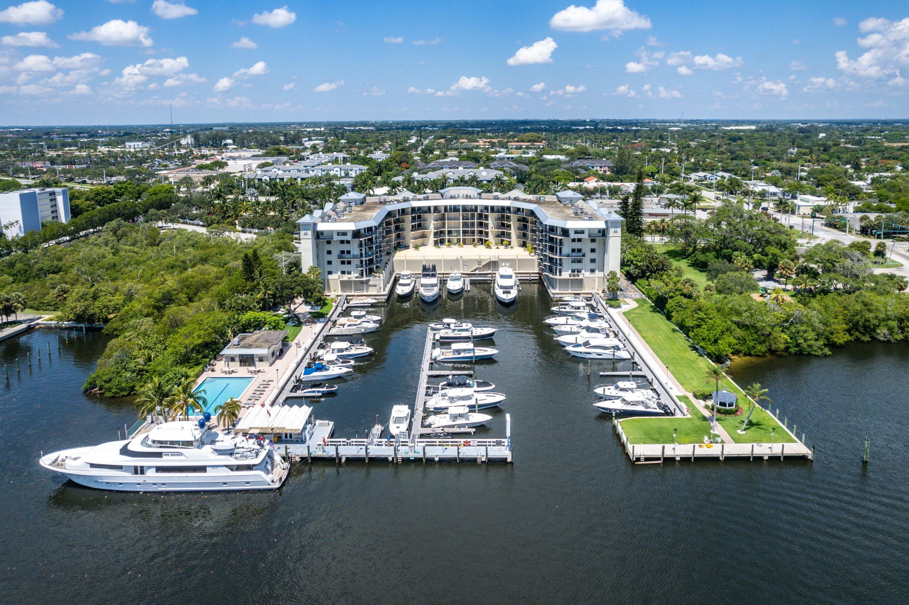 DELRAY HARBOR CLUB CONDO - Residential