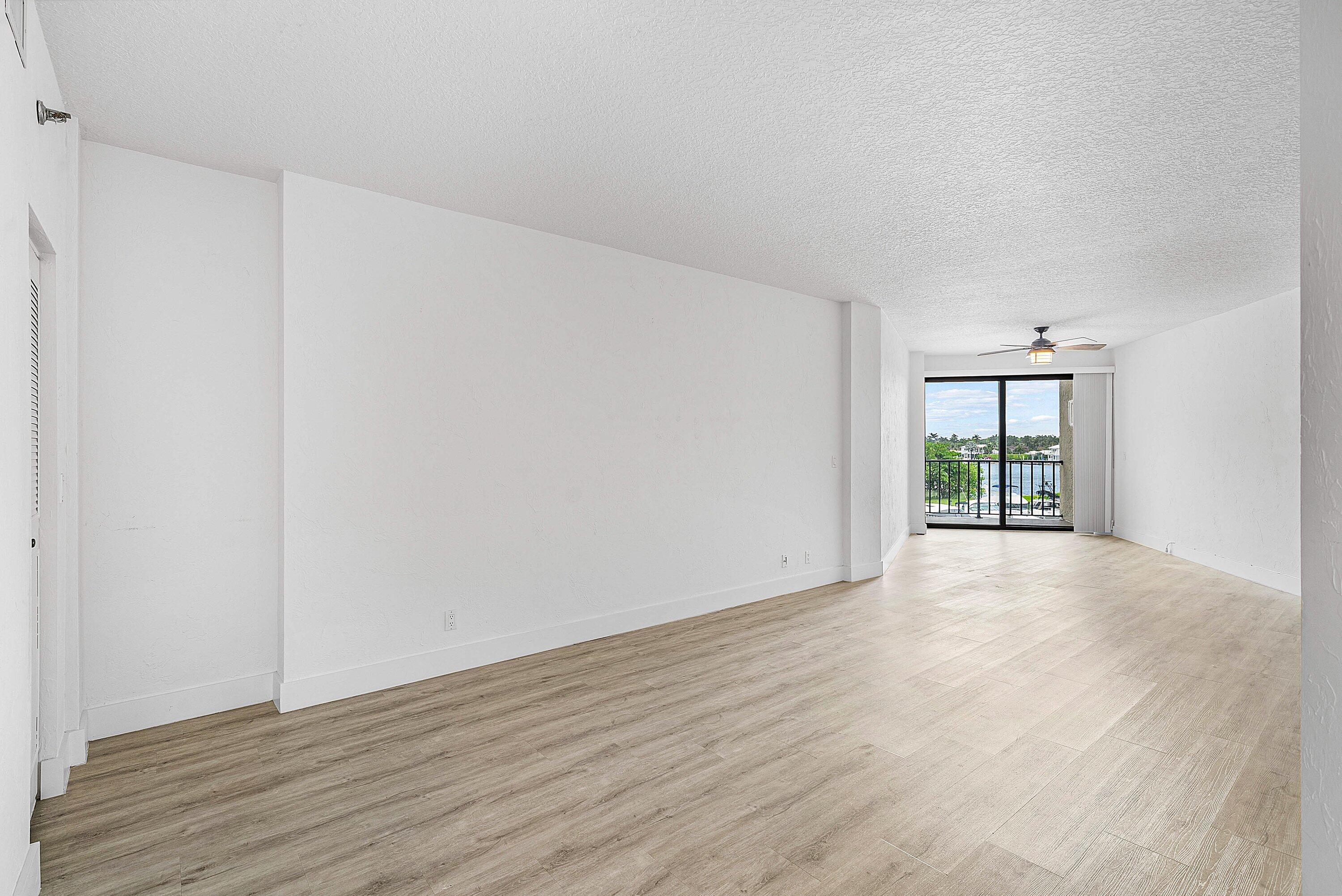 DELRAY HARBOR CLUB CONDO - Residential