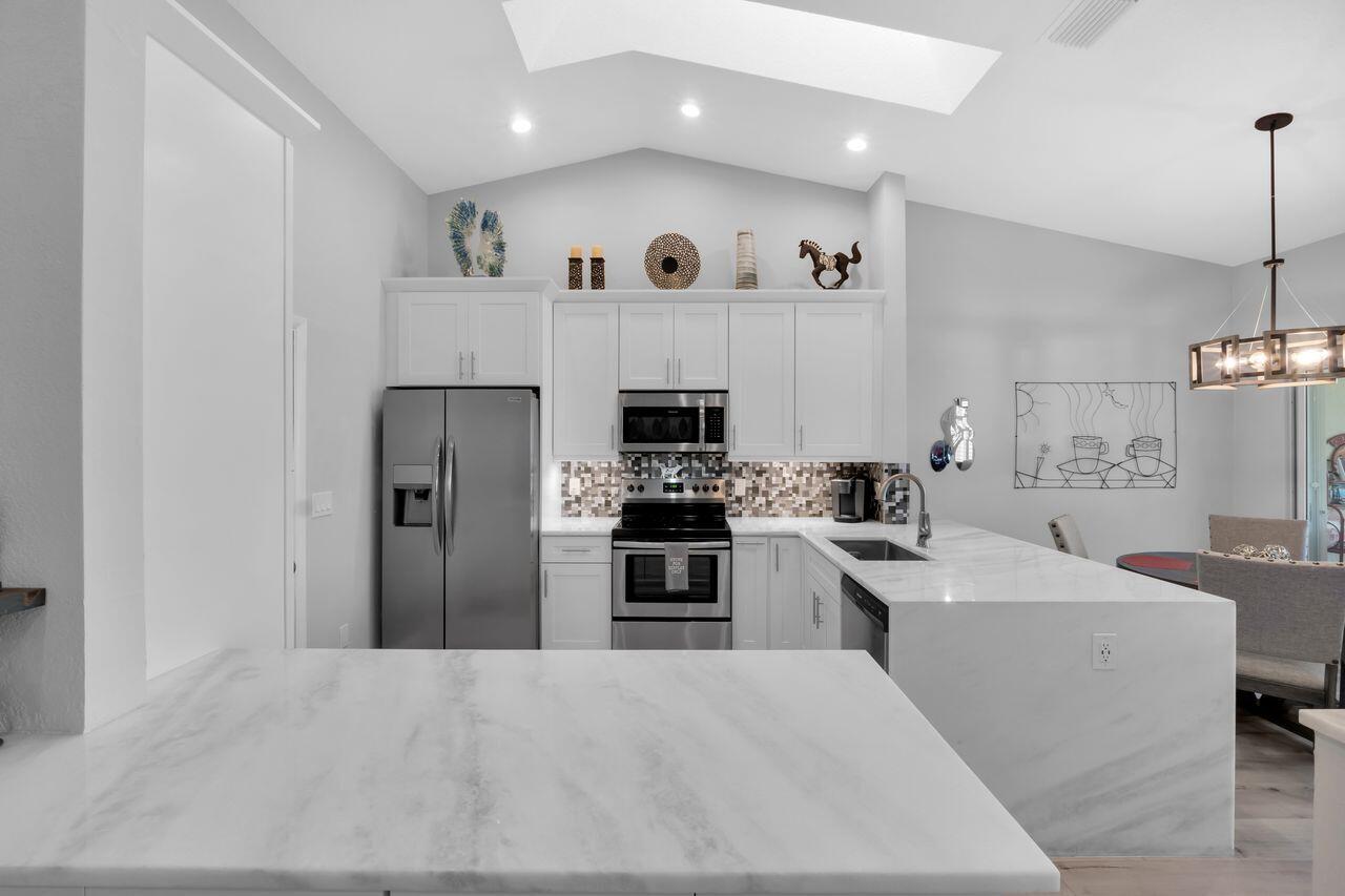 ST TROPEZ AT BOCA GOLF VILLAS CONDO - Residential