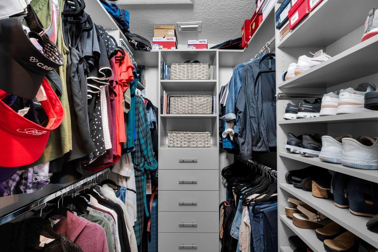 ST TROPEZ AT BOCA GOLF VILLAS CONDO - Residential