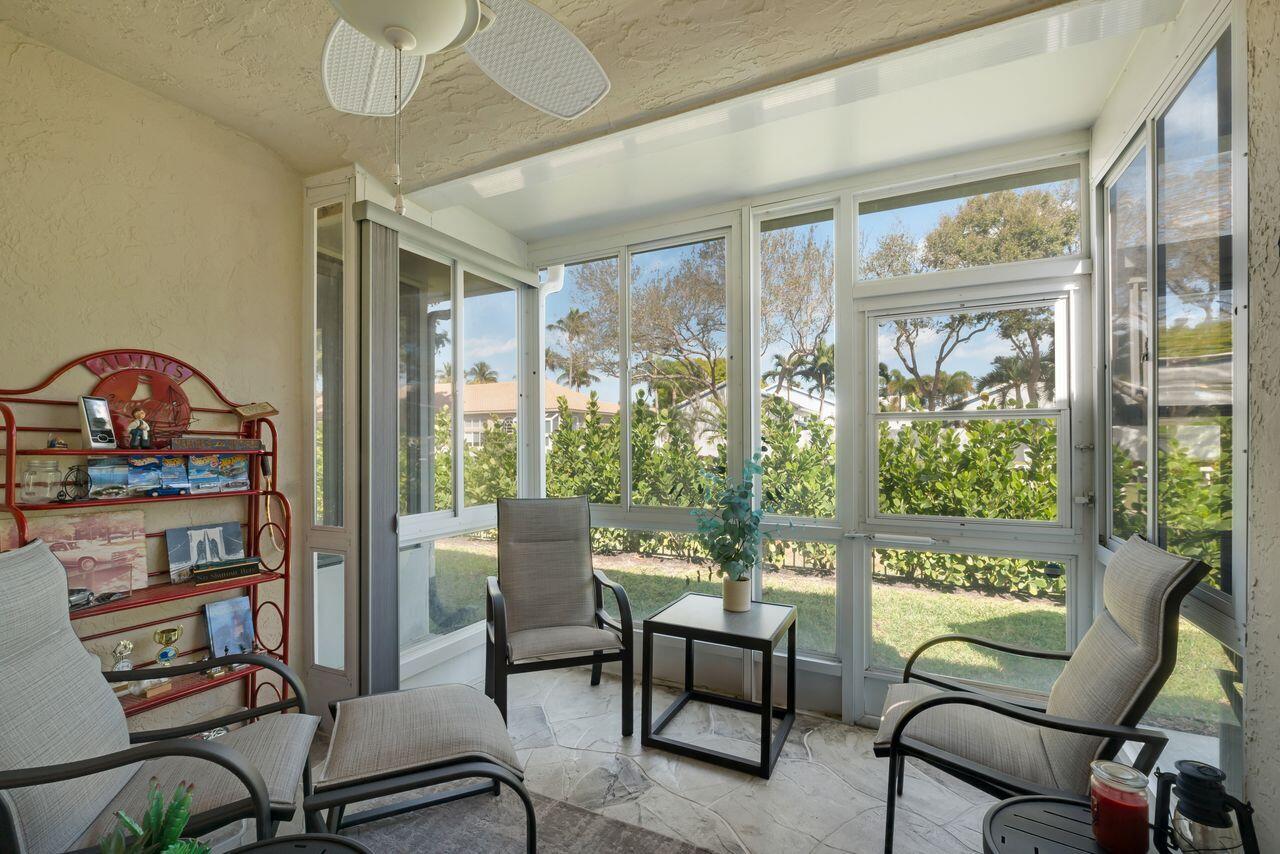 ST TROPEZ AT BOCA GOLF VILLAS CONDO - Residential