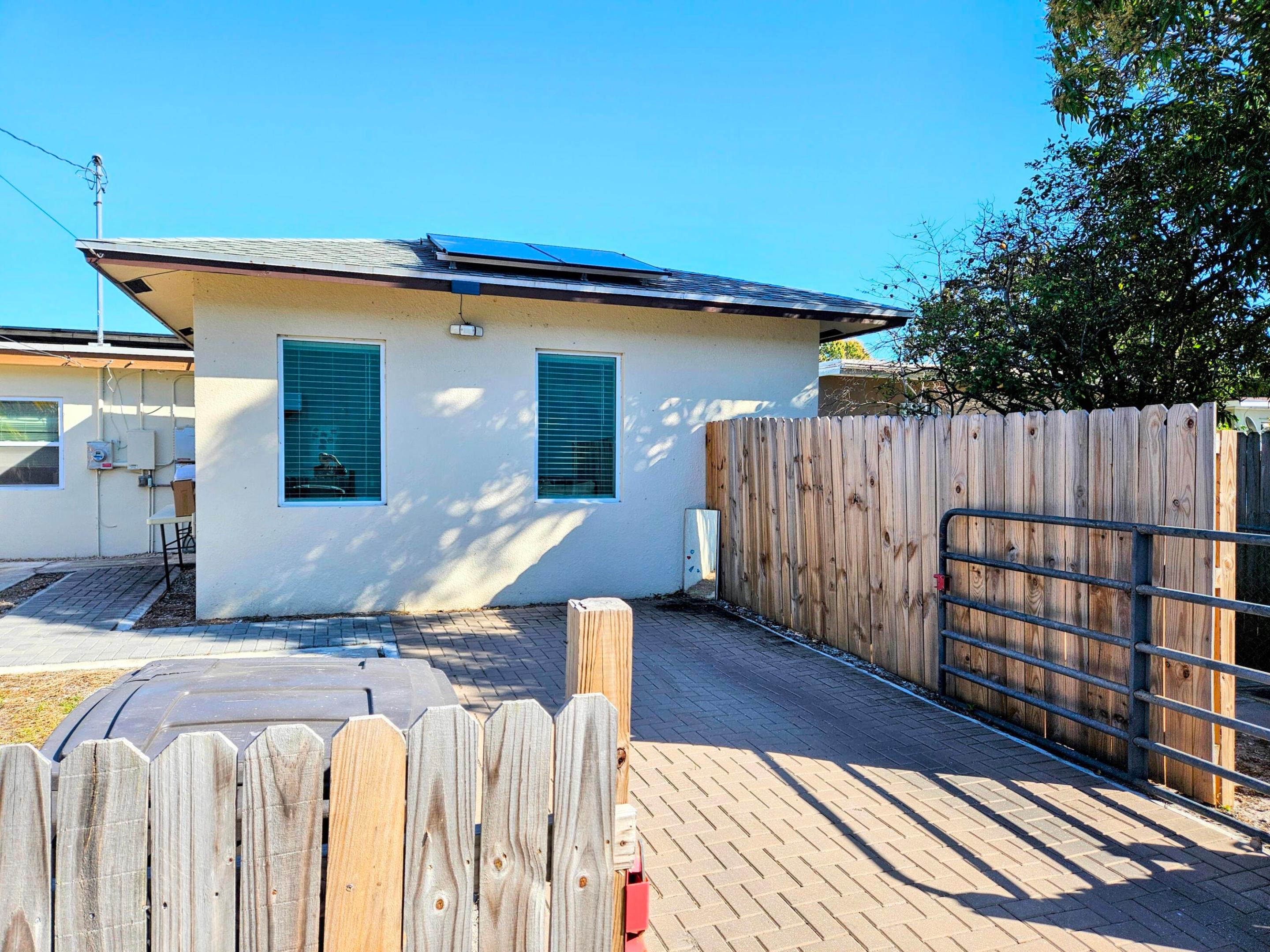 SOUTHERN BLVD PARK - Residential Lease