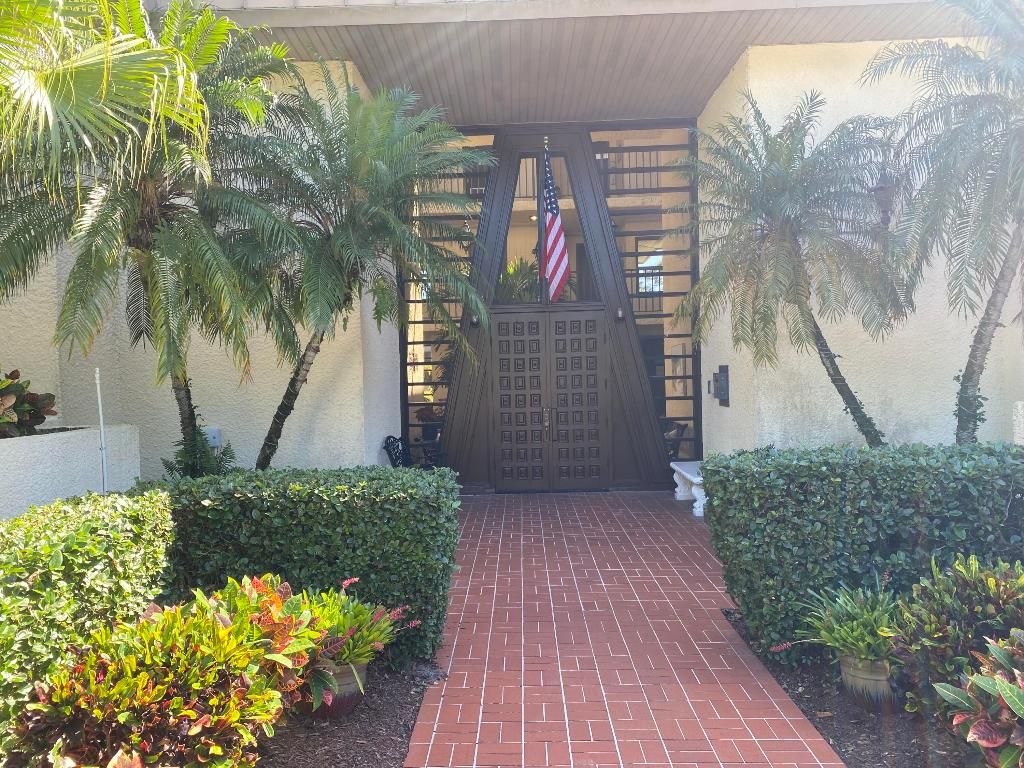 Photo of 1800 SE Saint Lucie Boulevard #5-203, Stuart, FL 34996 (MLS # R11073228)