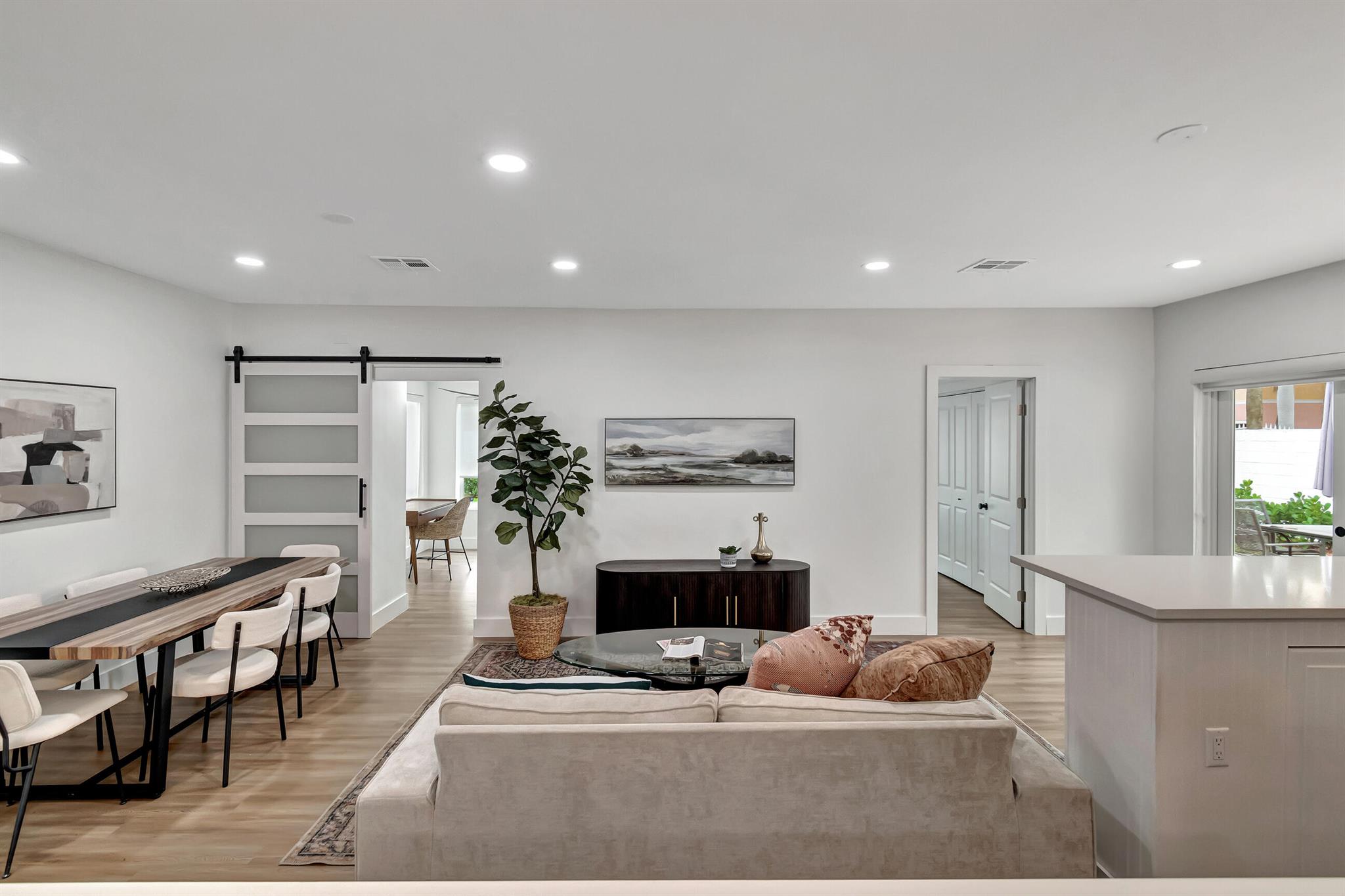 LAS PALMAS PARK - Residential