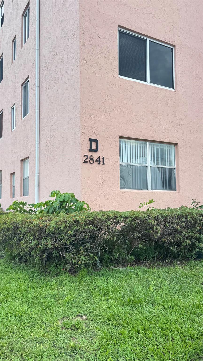 SOMERSET - Residential Lease