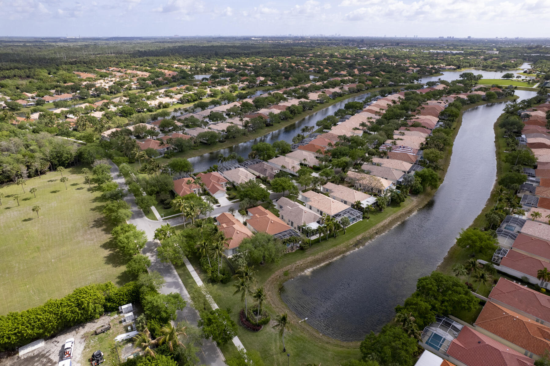 RIVERWALK 13 - Residential