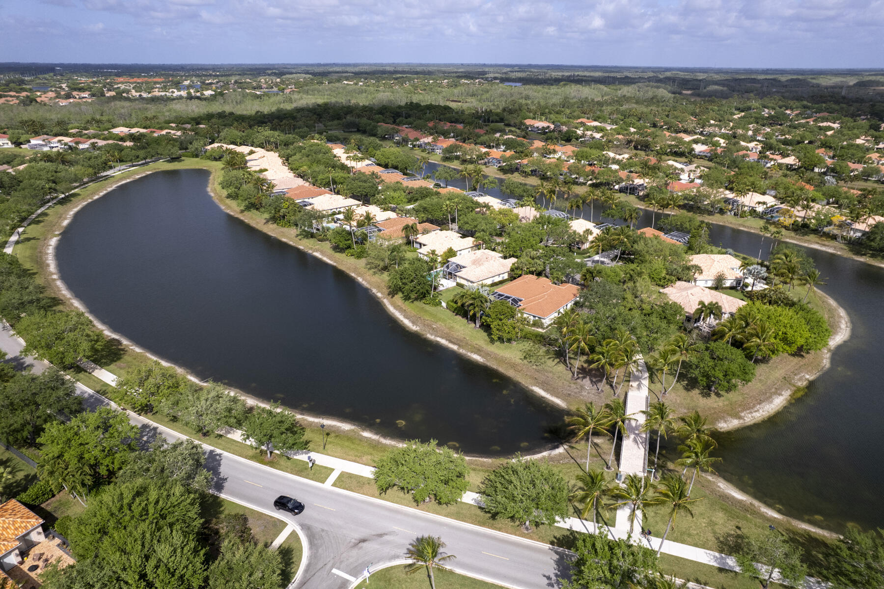 RIVERWALK 13 - Residential