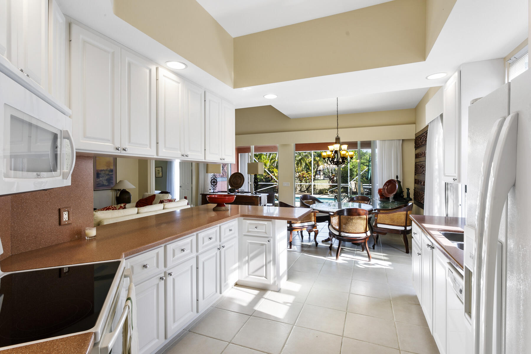 RIVERWALK 13 - Residential