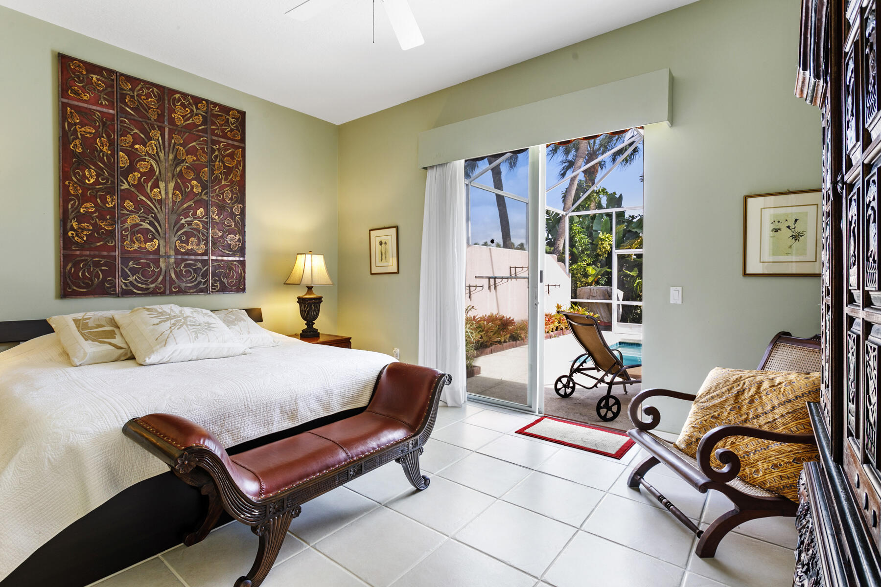 RIVERWALK 13 - Residential