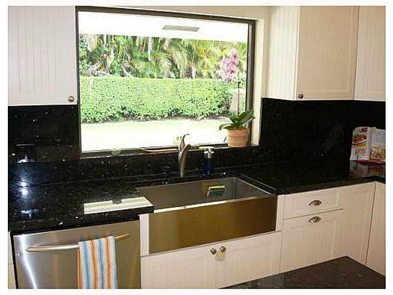 PINERIDGE - Residential