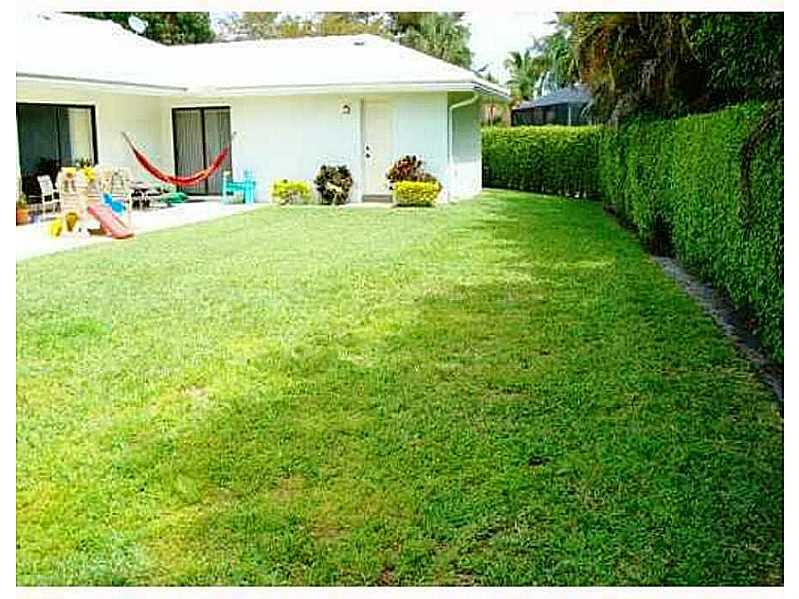 PINERIDGE - Residential