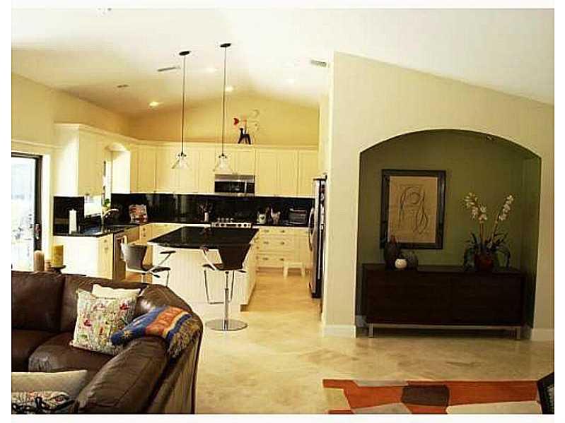 PINERIDGE - Residential