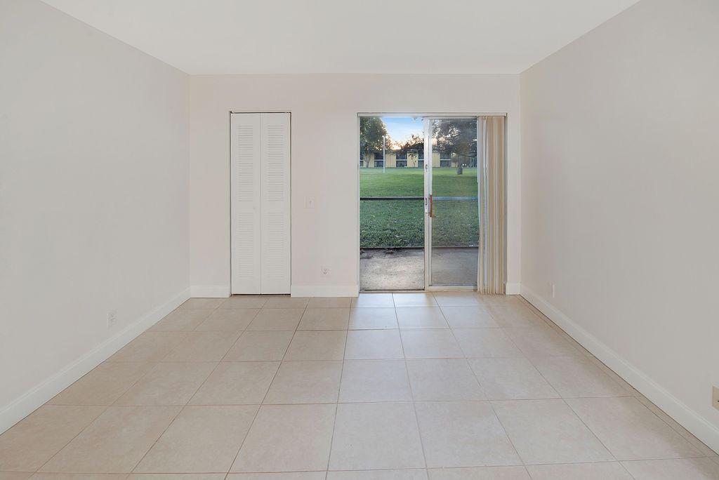 MEADOWS ON THE GREEN CONDO - Residential Lease