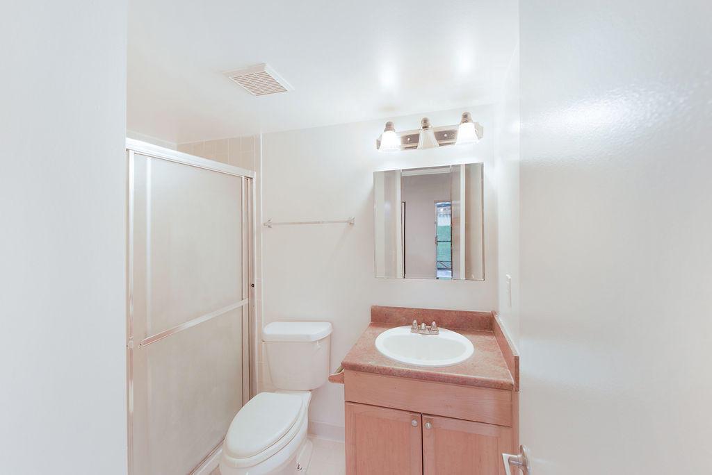 MEADOWS ON THE GREEN CONDO - Residential Lease