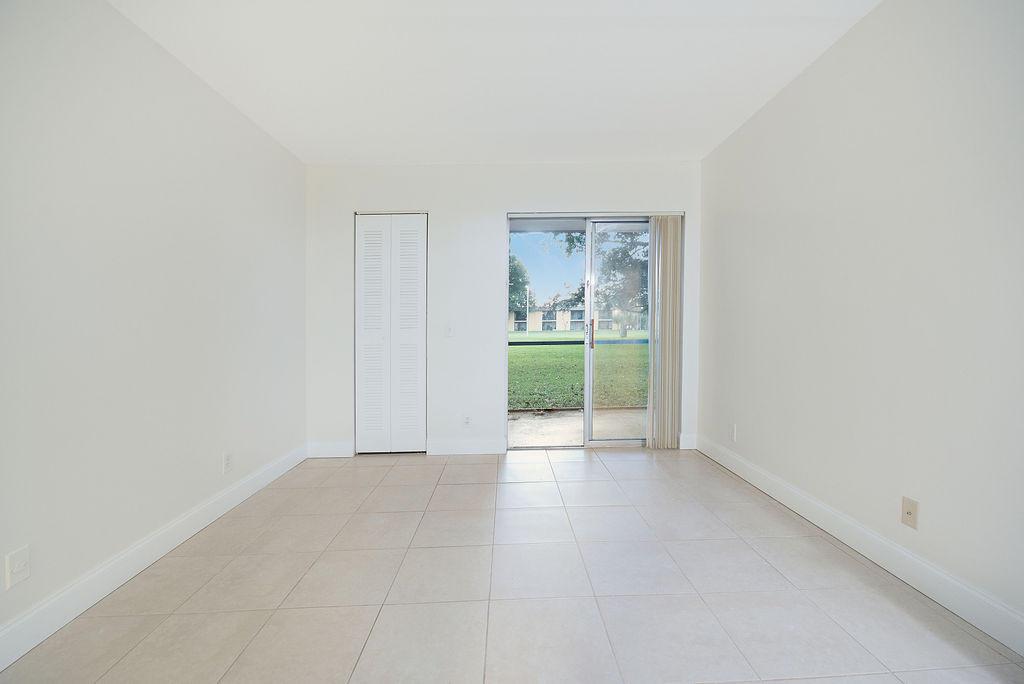 MEADOWS ON THE GREEN CONDO - Residential Lease