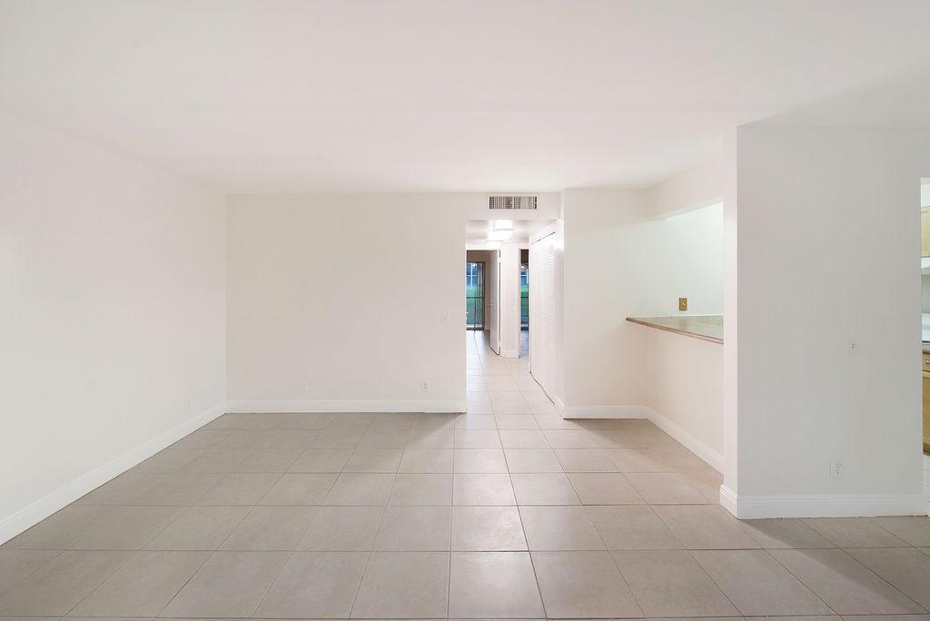 MEADOWS ON THE GREEN CONDO - Residential Lease