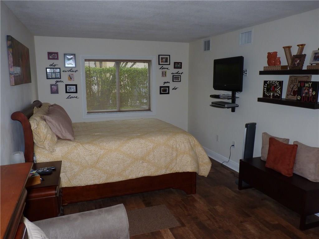 JASMINE LAKES II - Residential