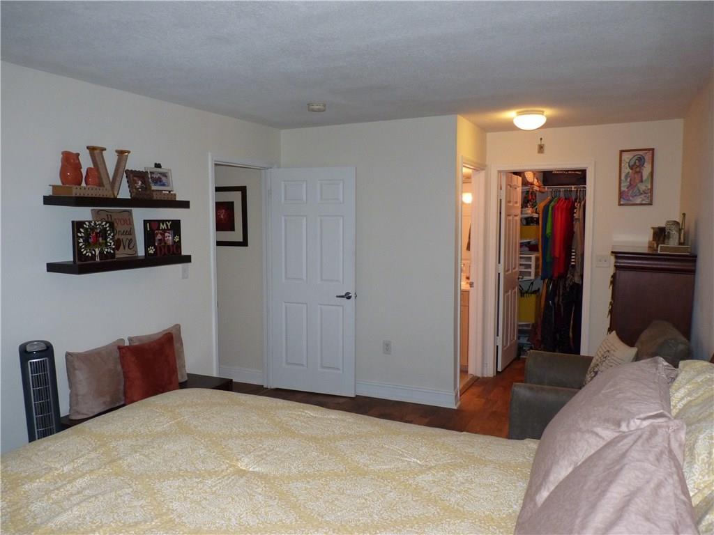 JASMINE LAKES II - Residential