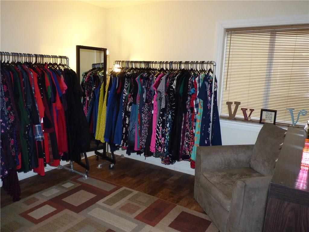 JASMINE LAKES II - Residential