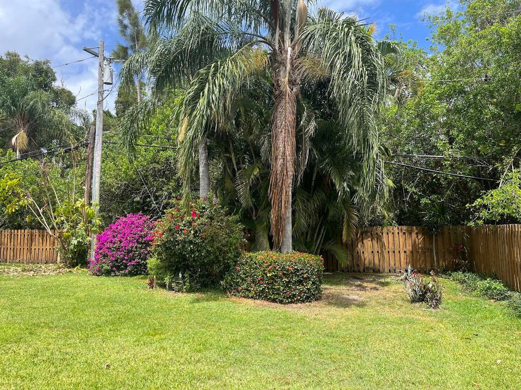 Photo of 1333 SE San Sovina Terrace, Port Saint Lucie, FL 34952 (MLS # R10980898)