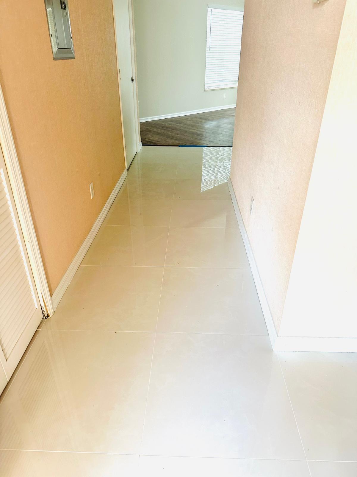 GOLF VILLAS II CONDOMINIUM - Residential Lease