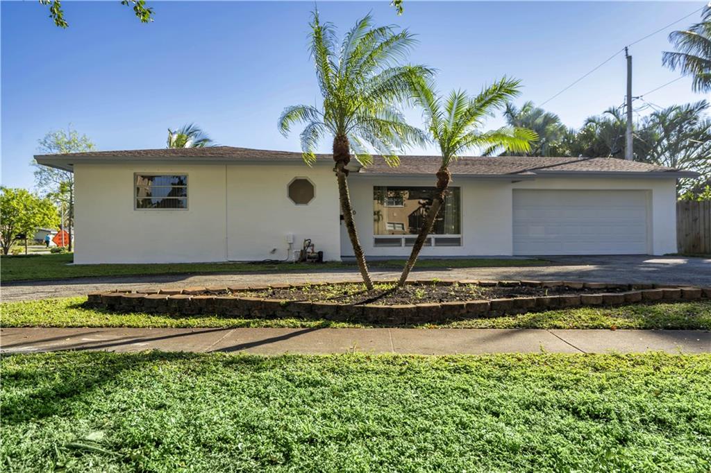 Floresta Estates 44-28 B - Residential