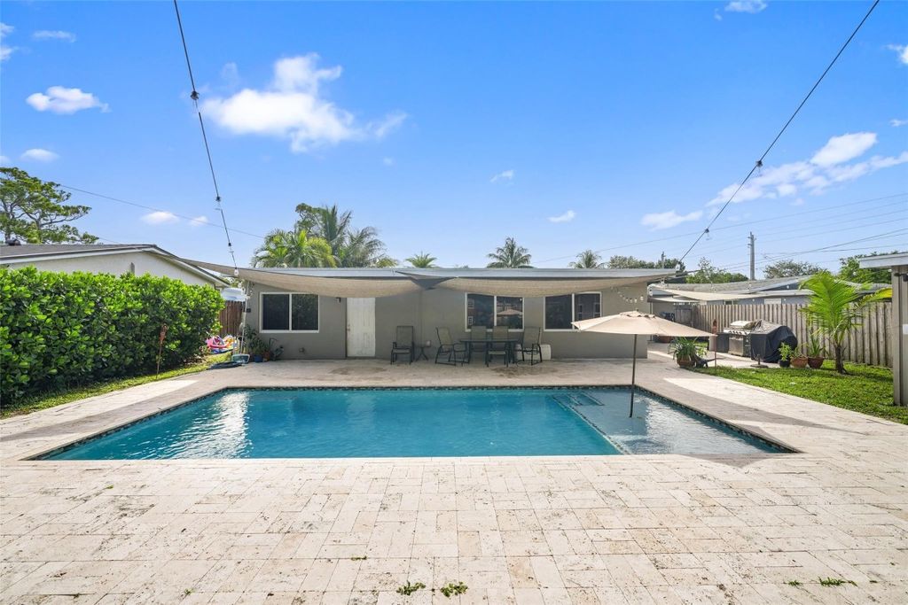 Photo of 2251 SW 33rd Avenue, Fort Lauderdale, FL 33312 (MLS # F10515214)